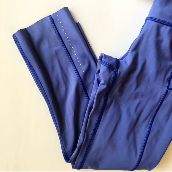 Lululemon High-Rise Crop Legging Violet 2 - Picture 5 of 11